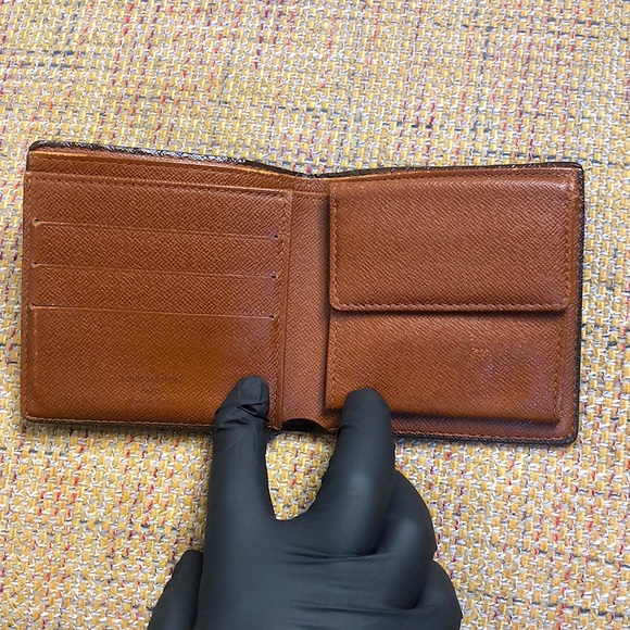 M LOUIS VUITTON LV Monogram Bifold Wallet CA0092 - Picture 8 of 17